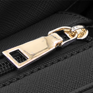zippers