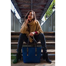 Portovino wine purse, wine purse, insulated wine bag, beverage bag, wine lovers gift, two spout bag